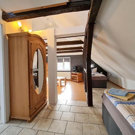 Pension Zum Holzwurm วิทเทนเบิร์ก ภายนอก รูปภาพ