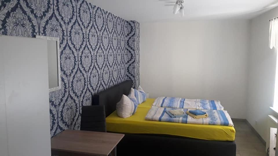 Pension Zum Holzwurm วิทเทนเบิร์ก ภายนอก รูปภาพ