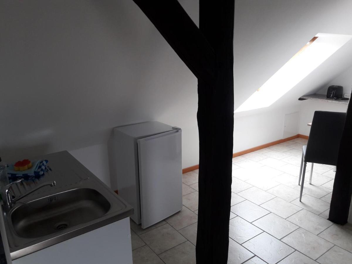 Pension Zum Holzwurm วิทเทนเบิร์ก ภายนอก รูปภาพ