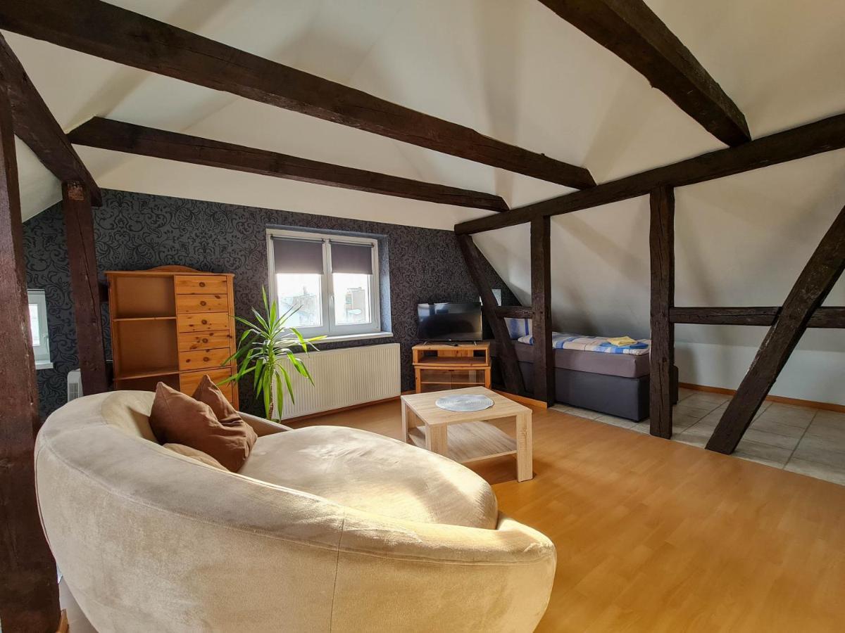 Pension Zum Holzwurm วิทเทนเบิร์ก ภายนอก รูปภาพ